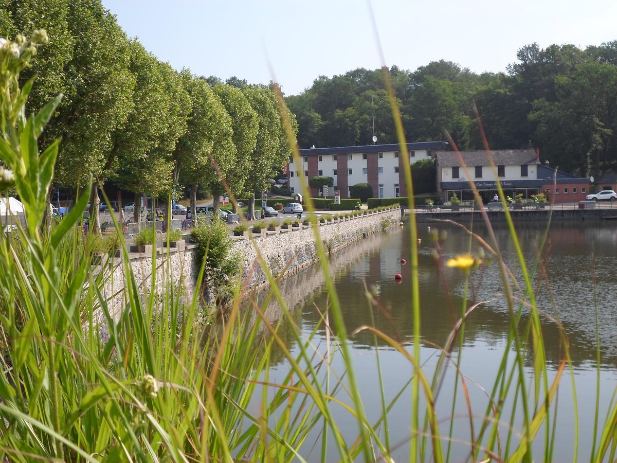 Hotel Ibis Les Etangs Des Moines Fourmies Esterno foto